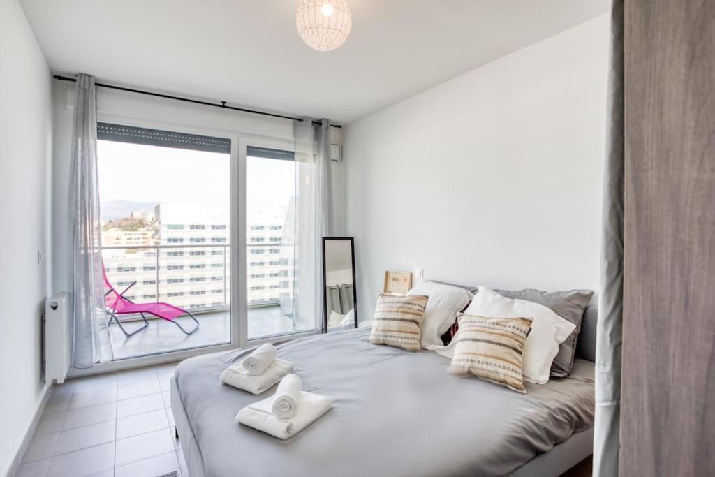 L17 Arenas Suite 3 Balconies 5Mins To The Sea Nice Bagian luar foto