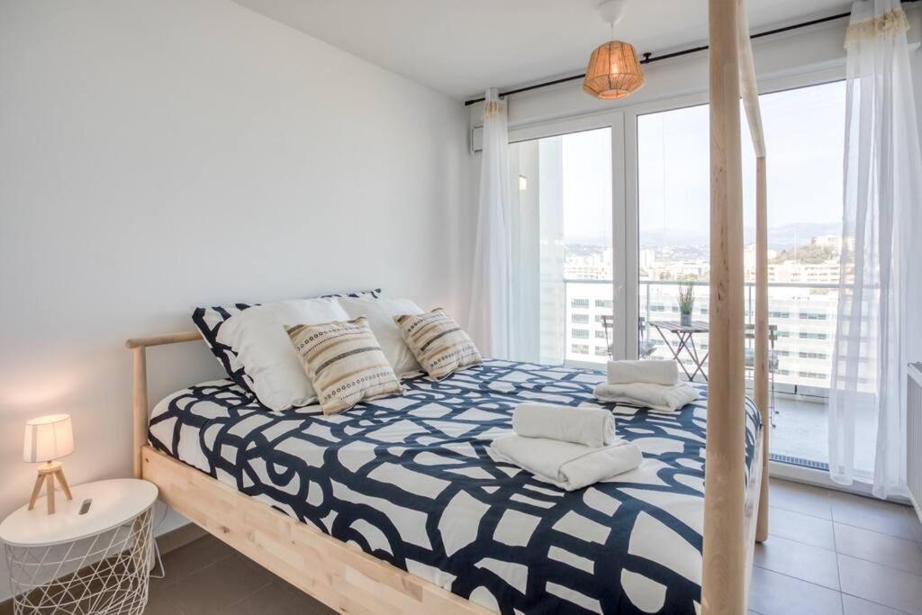 L17 Arenas Suite 3 Balconies 5Mins To The Sea Nice Bagian luar foto
